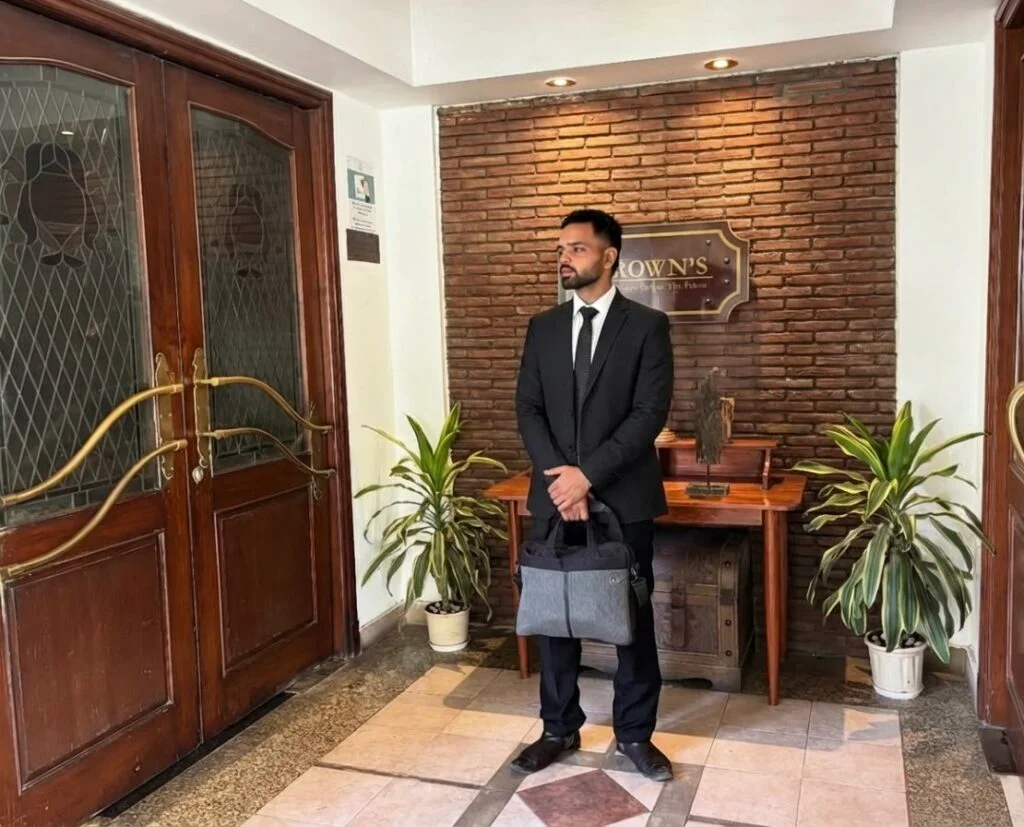 Mr. Varchashvya Dwivedi